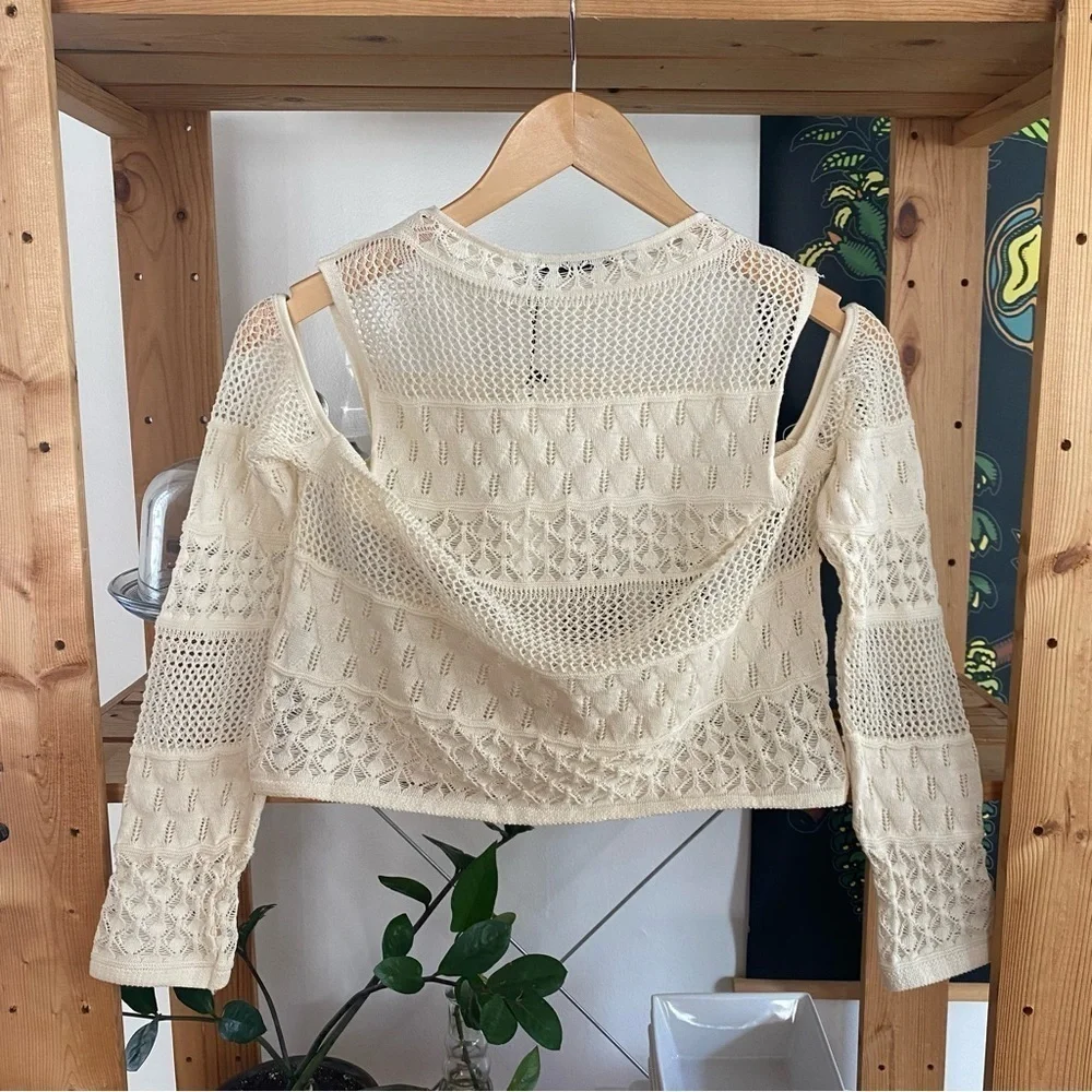 Zara Cream Pointelle Knit Crochet Cutout Long Sleeve Crop Top